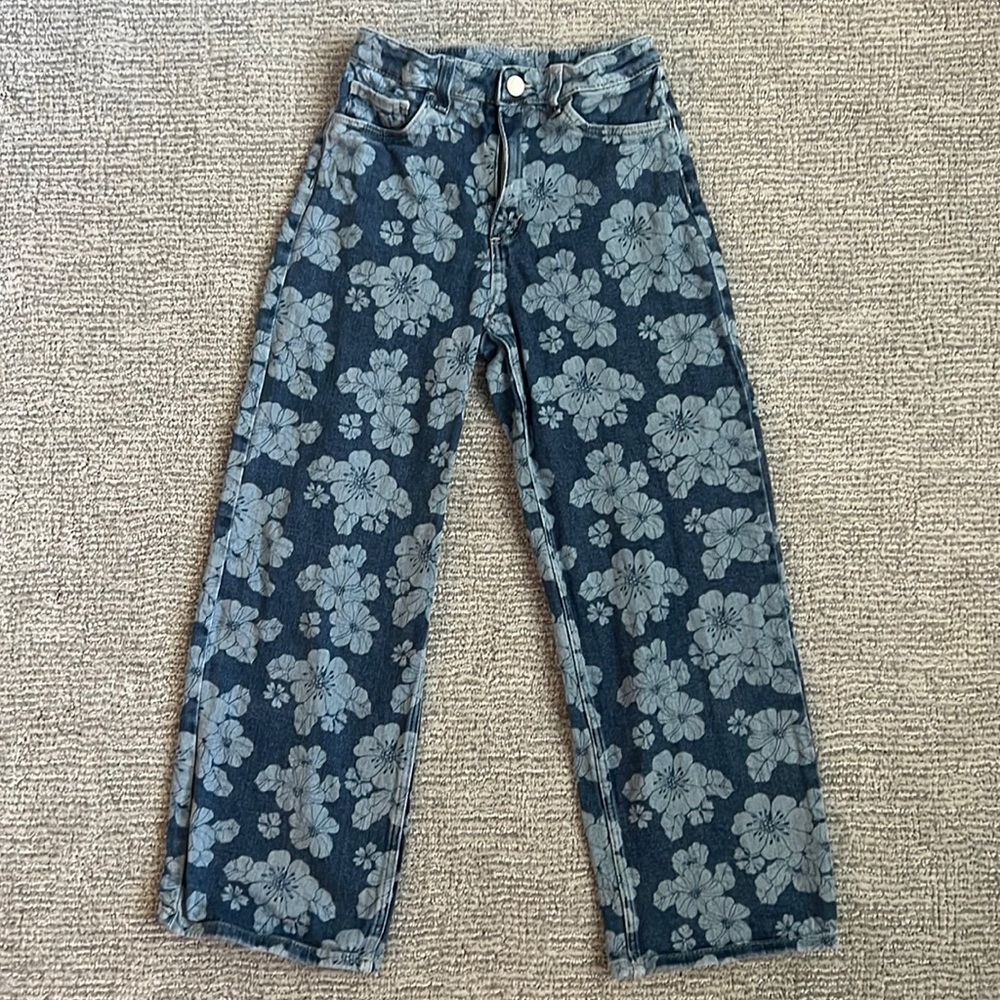 Wide leg jeans
